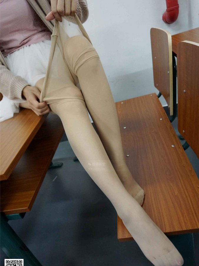 妖精糖果 粥粥 安静的丝袜少女