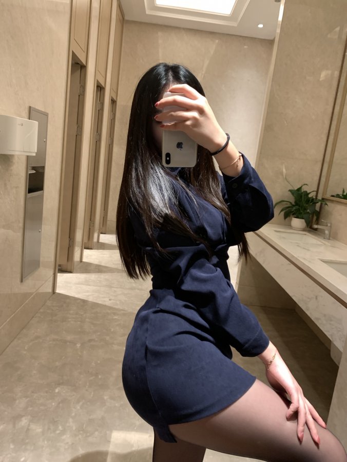 青豆客热裤美女吴娇性感内衣翘臀诱惑照
